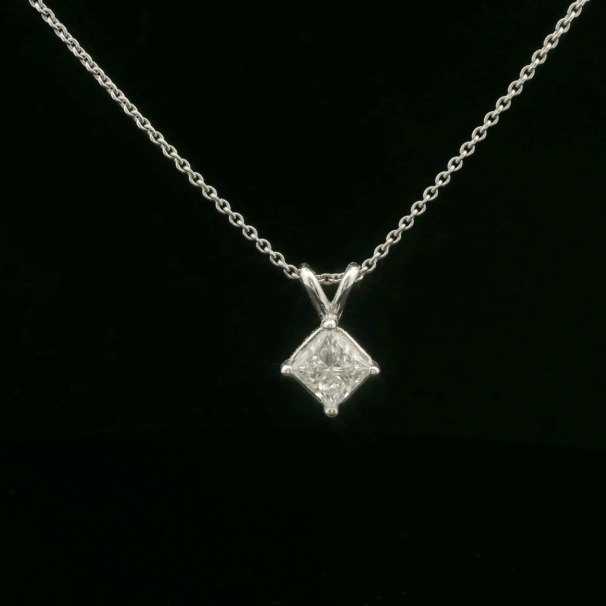 Solitaire Pendant, 14K White Gold, stock 133970