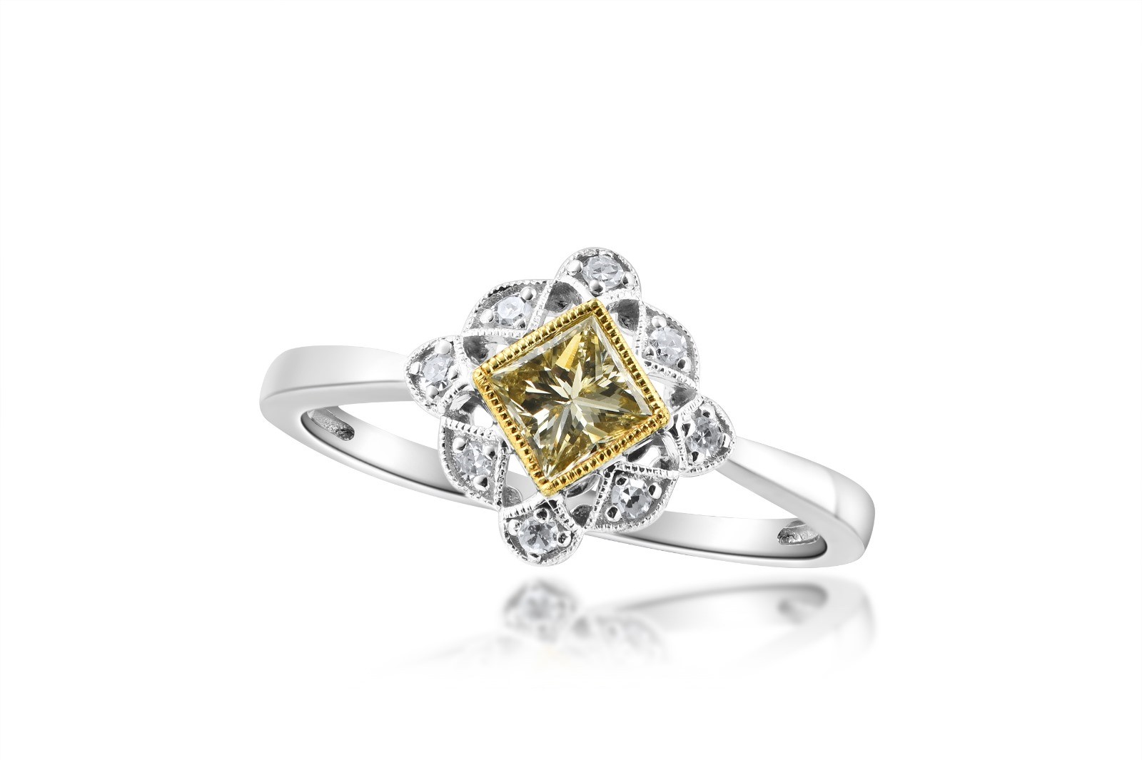 Rings  0.40  Diamond SI Sides set on 1.90gr 