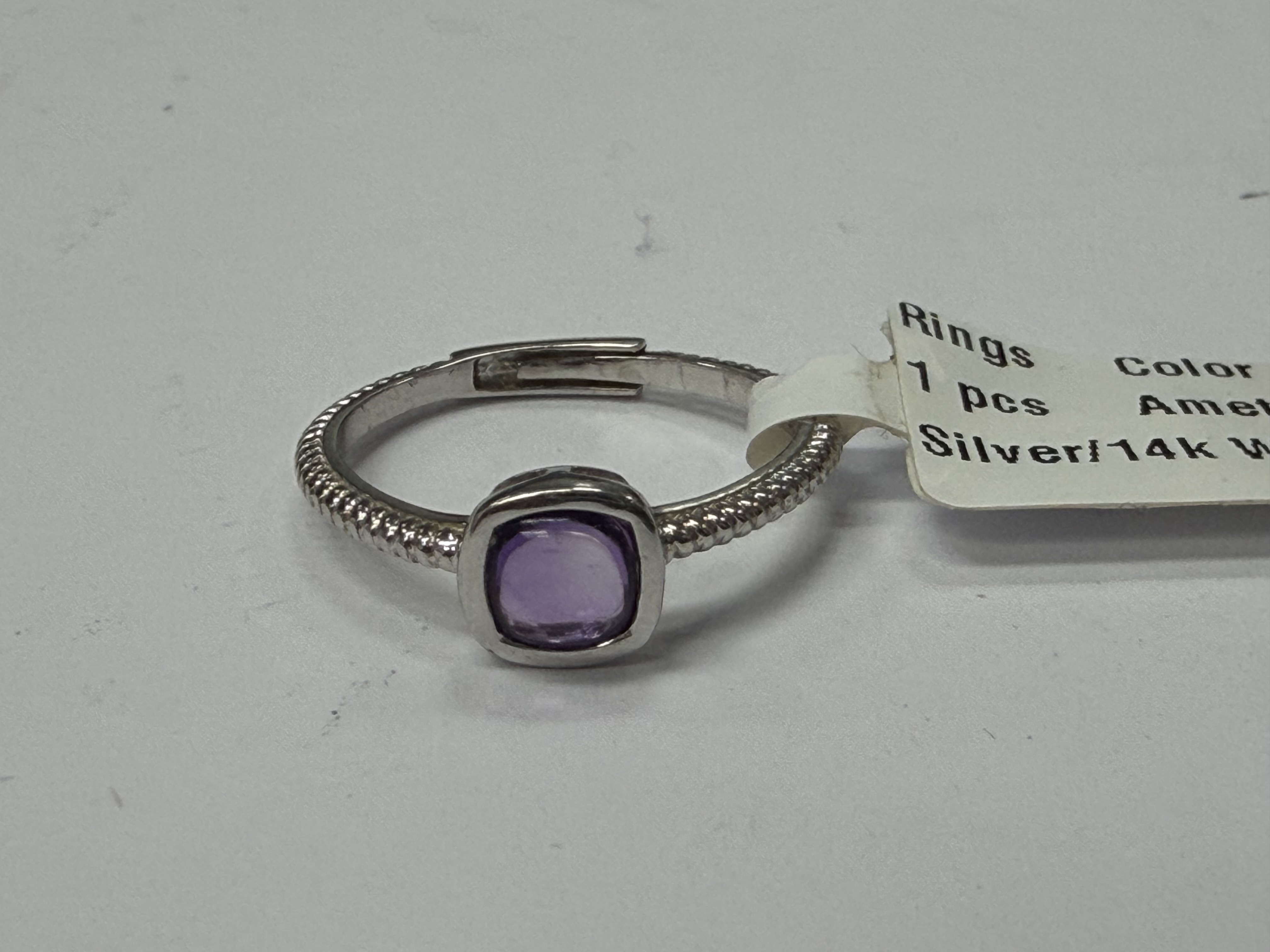 Color Candy Collection Rings with 1 pcs 5MM CU Amethyst set on 1.45 gr SS/14k WG 