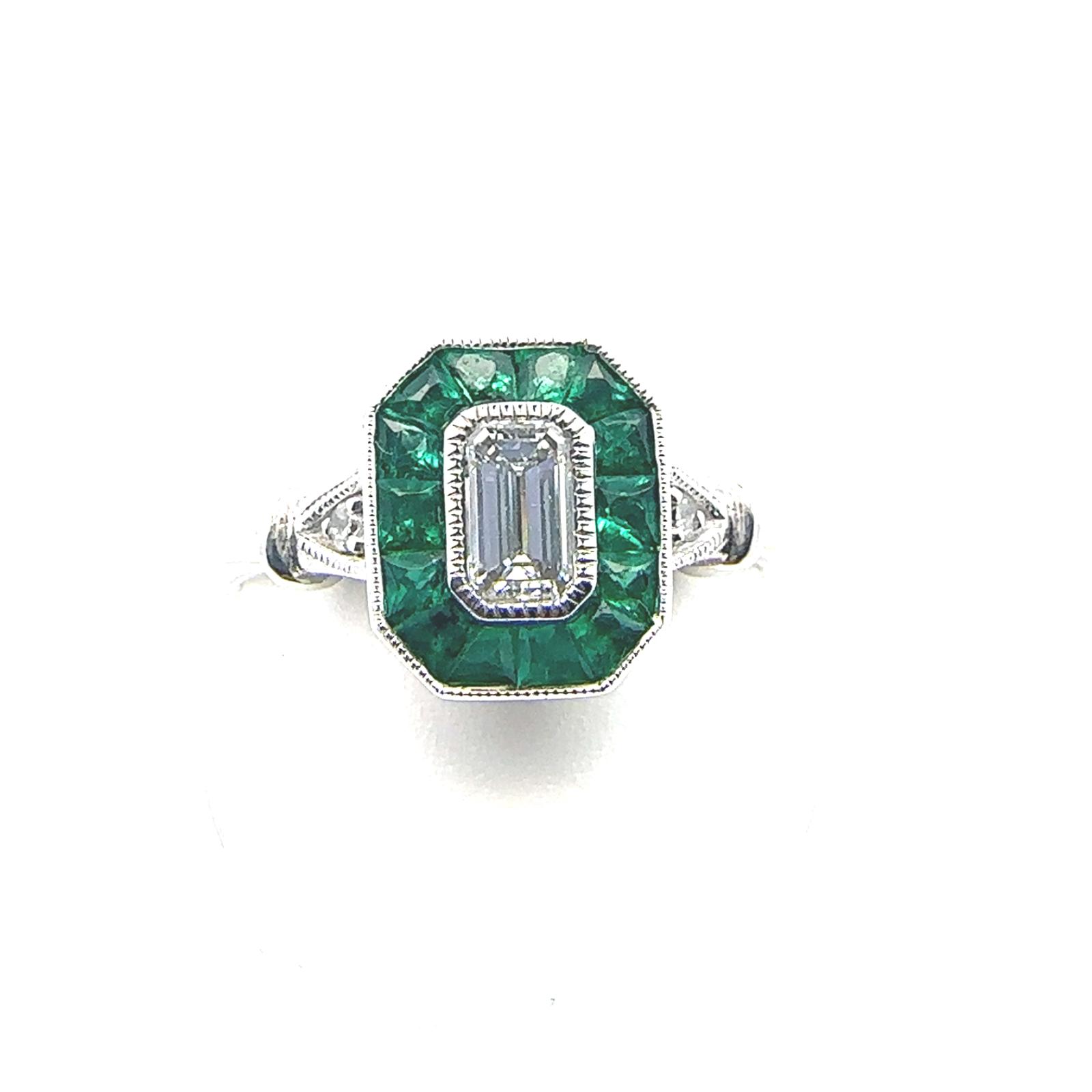 Vintage Rings 0.32CTW with 0.30 Emerald Natural Diamond center , 2 RD Dia 0.02 & 14 pcs Natural Emerald 0.42 Sides set on 2.40gr 14k WG