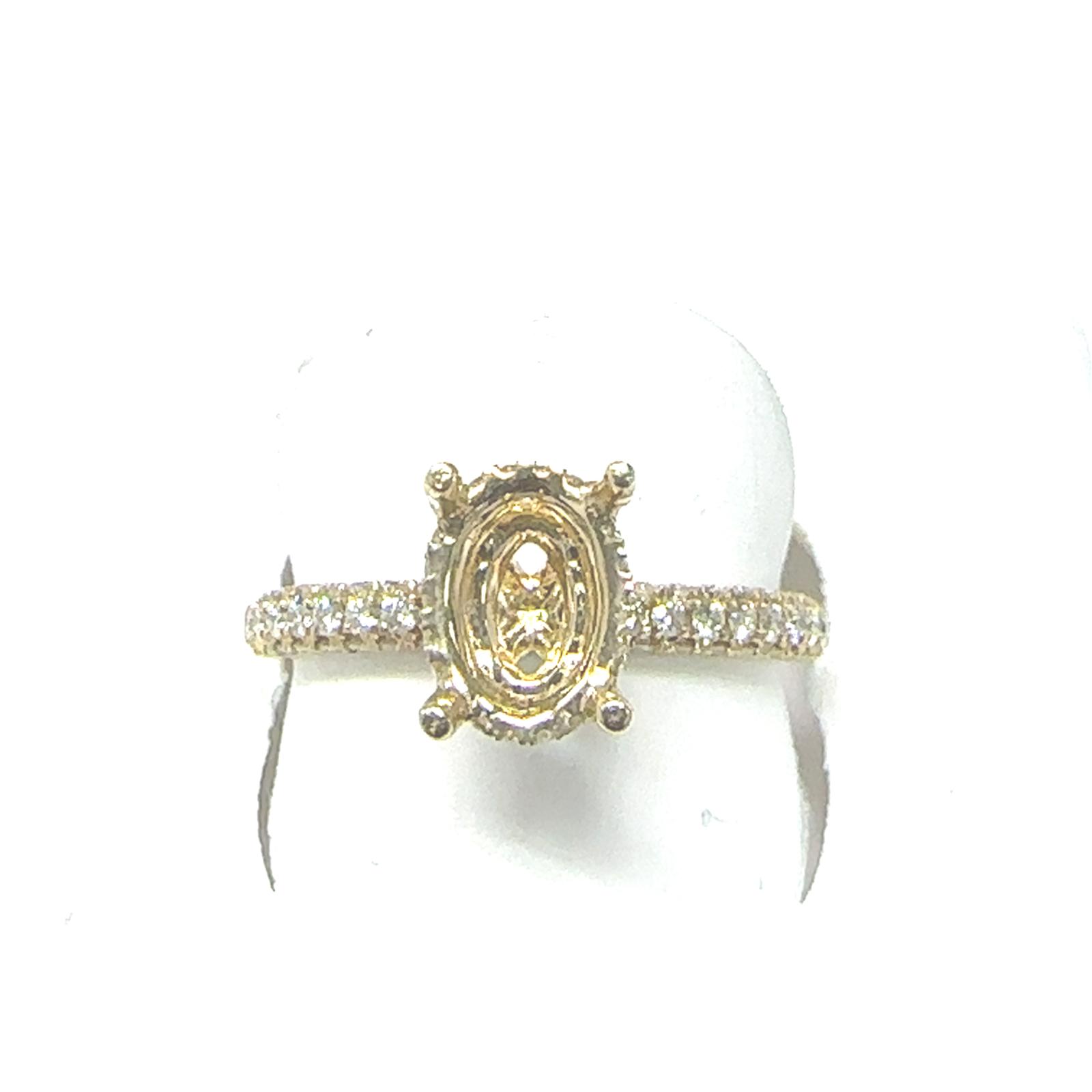 Bridal Collection Semi Mount 100 RD Natural Diamonds 0.9 set on 3.4 gr 14k YG