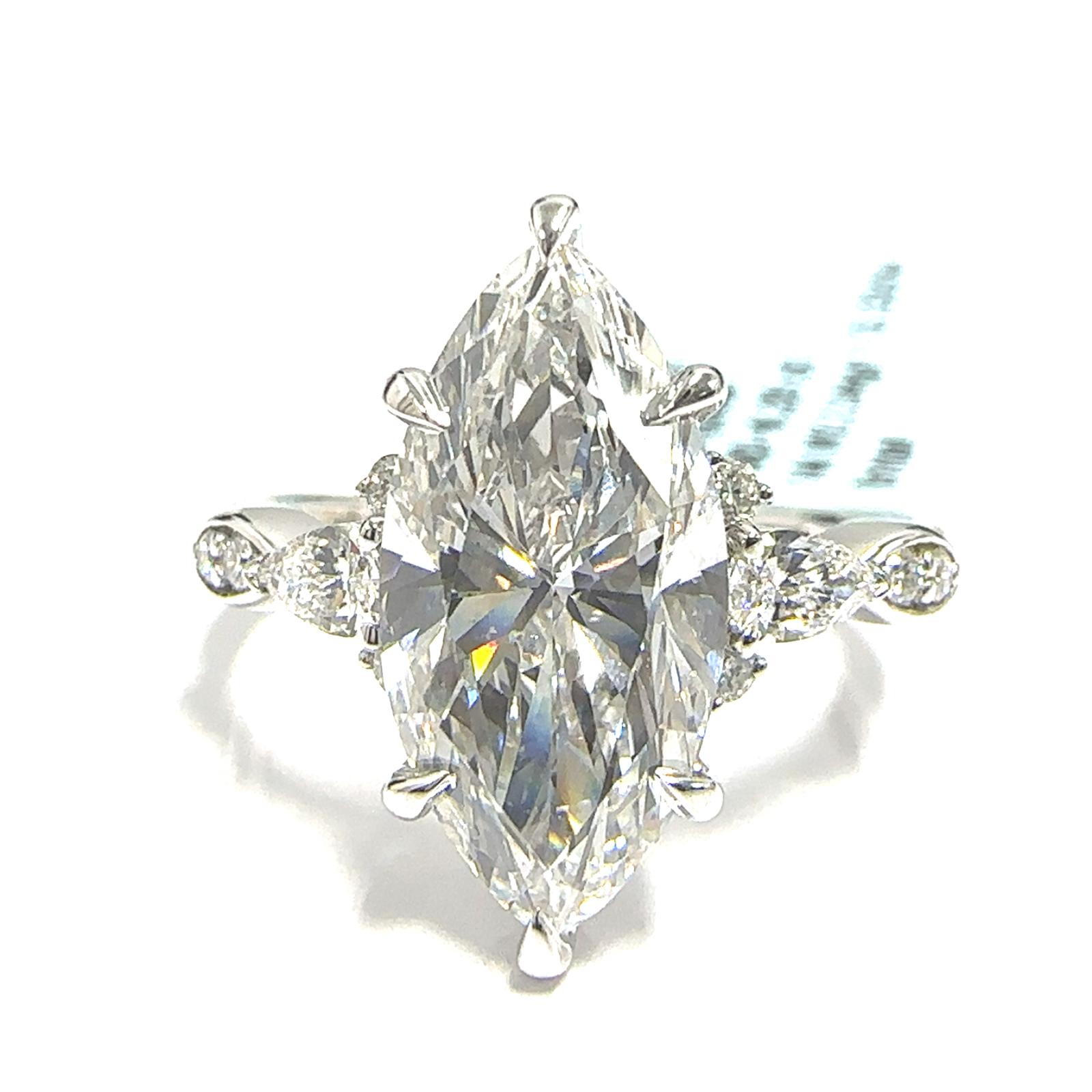 14KW LAB GROWN DIAMOND ENGAGEMENT RING NON CERT F-G VS+ 1MQ-3.03CT 10D-0.29CTW 14KW-2.942GR