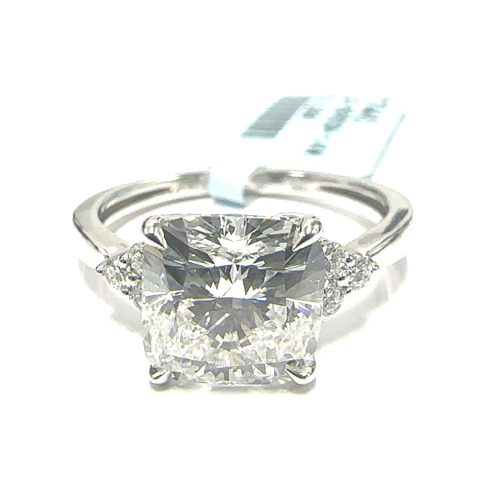 14KW LAB GROWN DIAMOND ENGAGEMENT RING NON CERT F-G VS+ 1CU-3.08CT 6D-0.15CTW 14KW-2.61GR