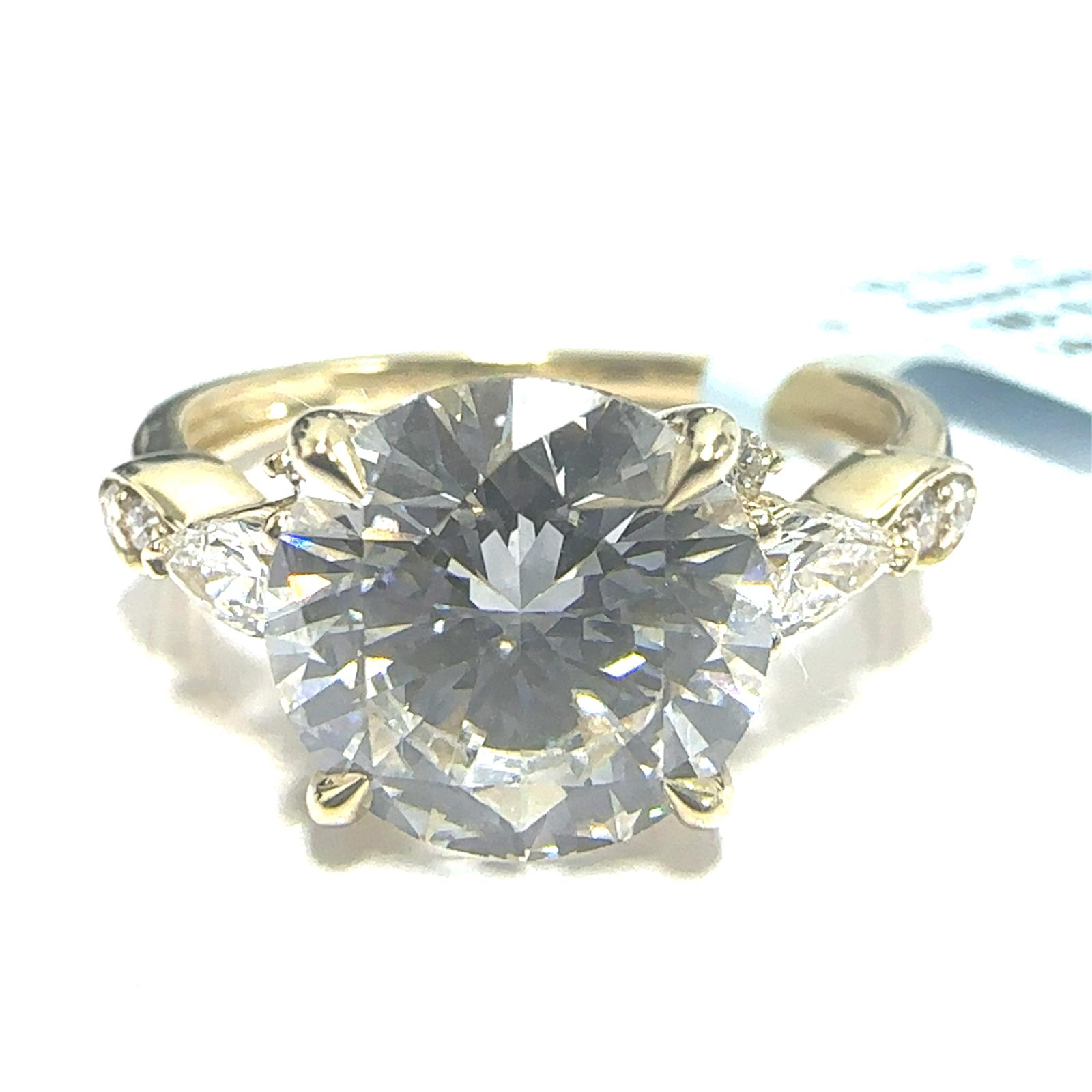 14KY LAB GROWN DIAMOND ENGAGEMENT RING NON CERT F-G VS+ 1RD-2.97CT 10D-0.295CTW 14KY-2.781GR