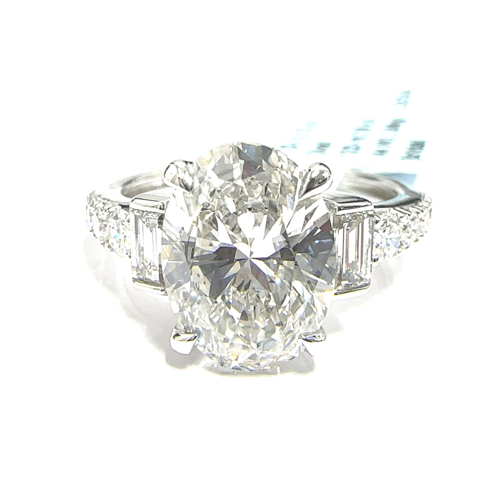 14KW LAB GROWN DIAMOND ENGAGEMENT RING NON CERT F-G VS+ 1OV-3.13CT 12D-0.7CTW 14KW-3GR