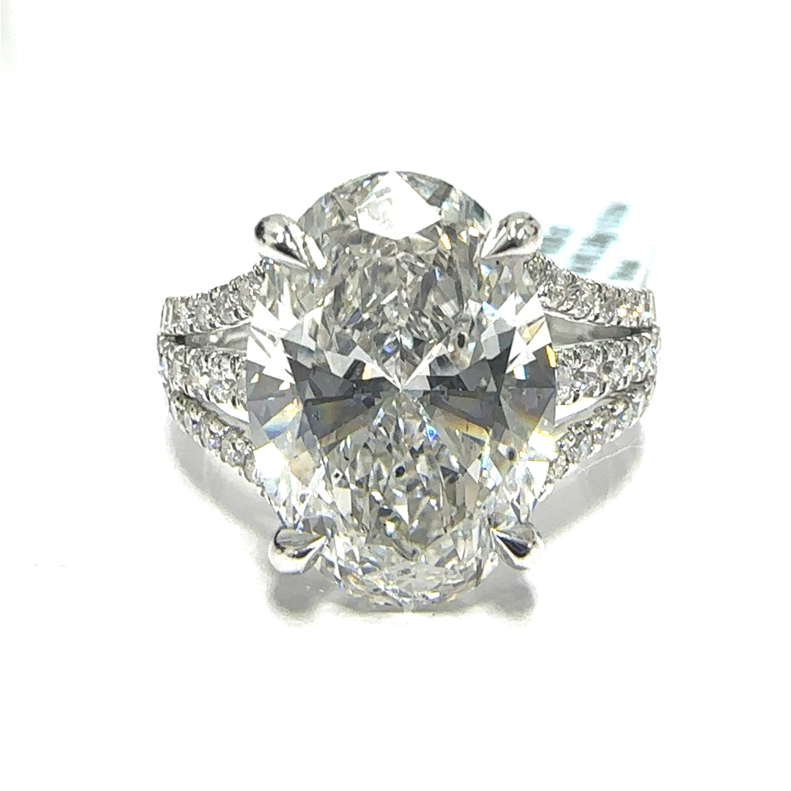 14KW LAB GROWN DIAMOND ENGAGEMENT RING NON CERT F-G VS+ 1OV-5.62CT 52D-0.685CTW 14KW-3.803GR