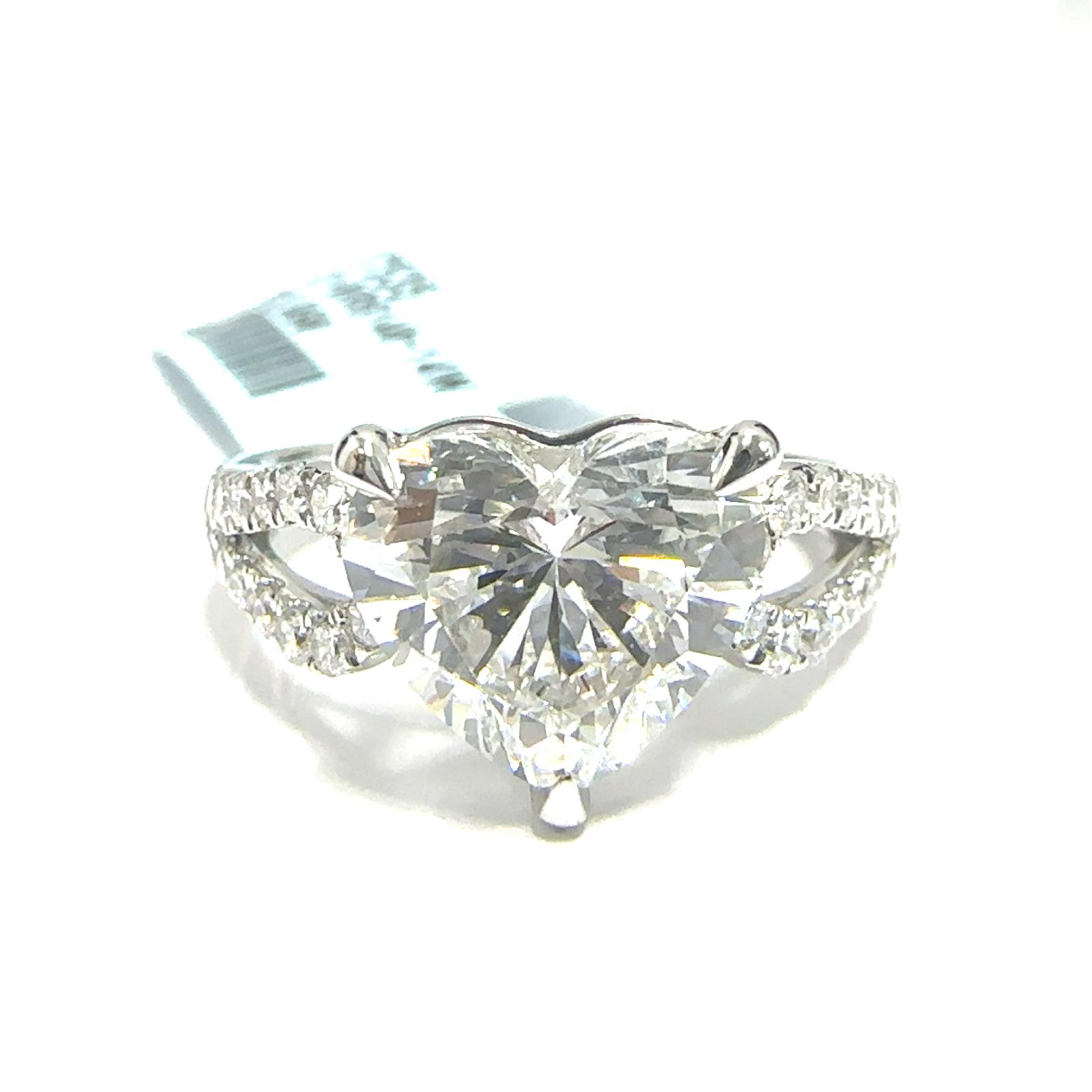 14KW LAB GROWN DIAMOND ENGAGEMENT RING NON CERT F-G VS+ 1HT-3.04CT 28D-0.39CTW 14KW-3.182GR
