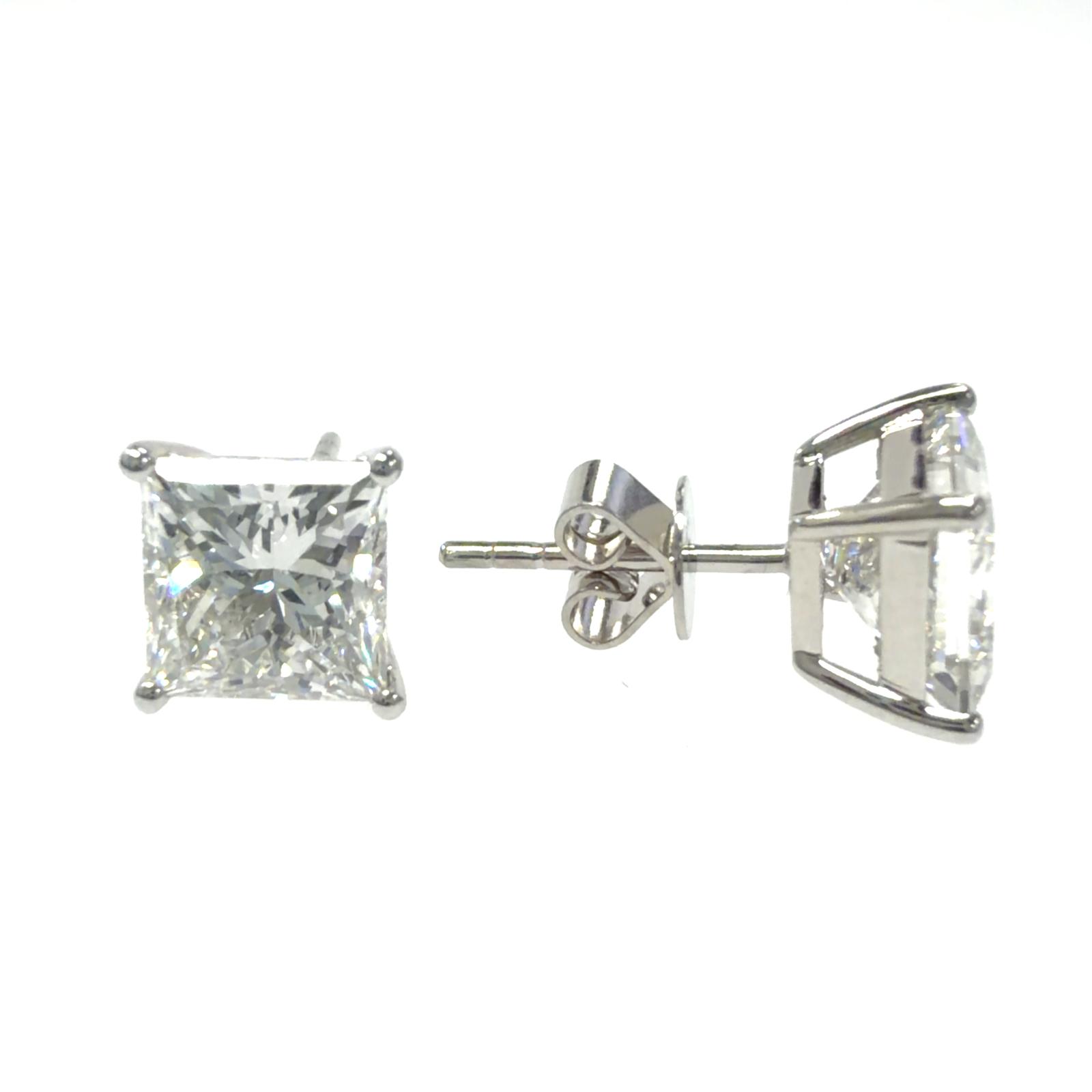 14KW LAB GROWN DIAMOND STUDS 1RD-1.63CT 1RD-1.61CTW 14KW-1.15GR